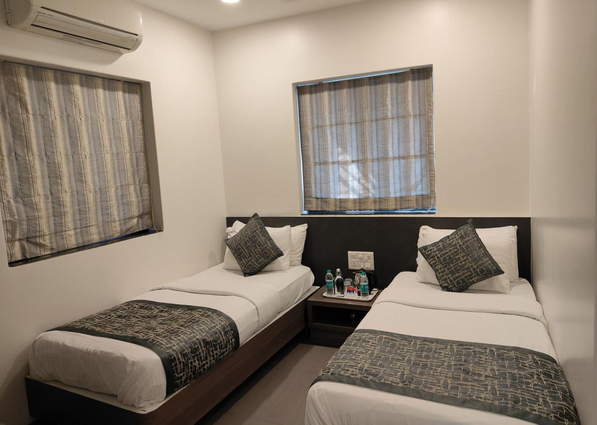 Apollo Guest House Mumbai Szoba fotó